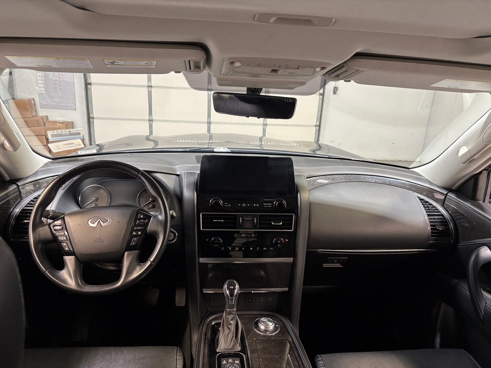 Thumbnail: 2024 INFINITI QX80 - 2