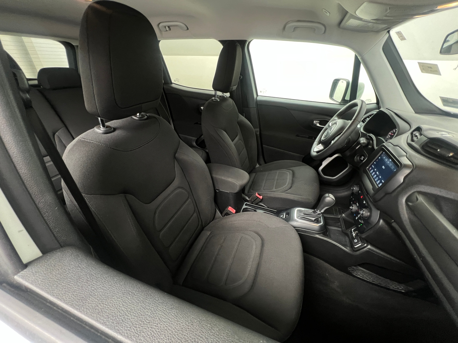 Thumbnail: 2019 Jeep Renegade - 2