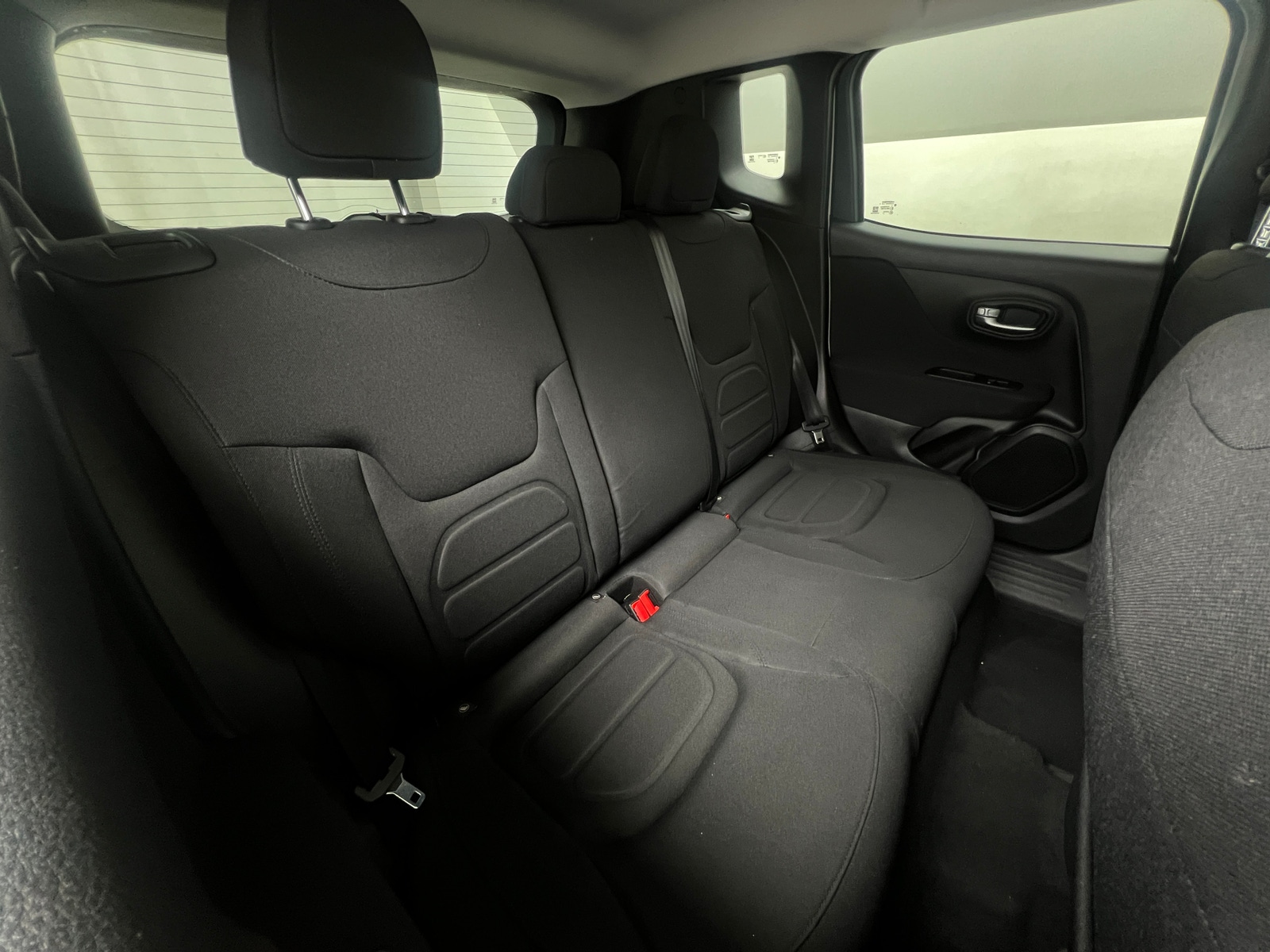 Thumbnail: 2019 Jeep Renegade - 6