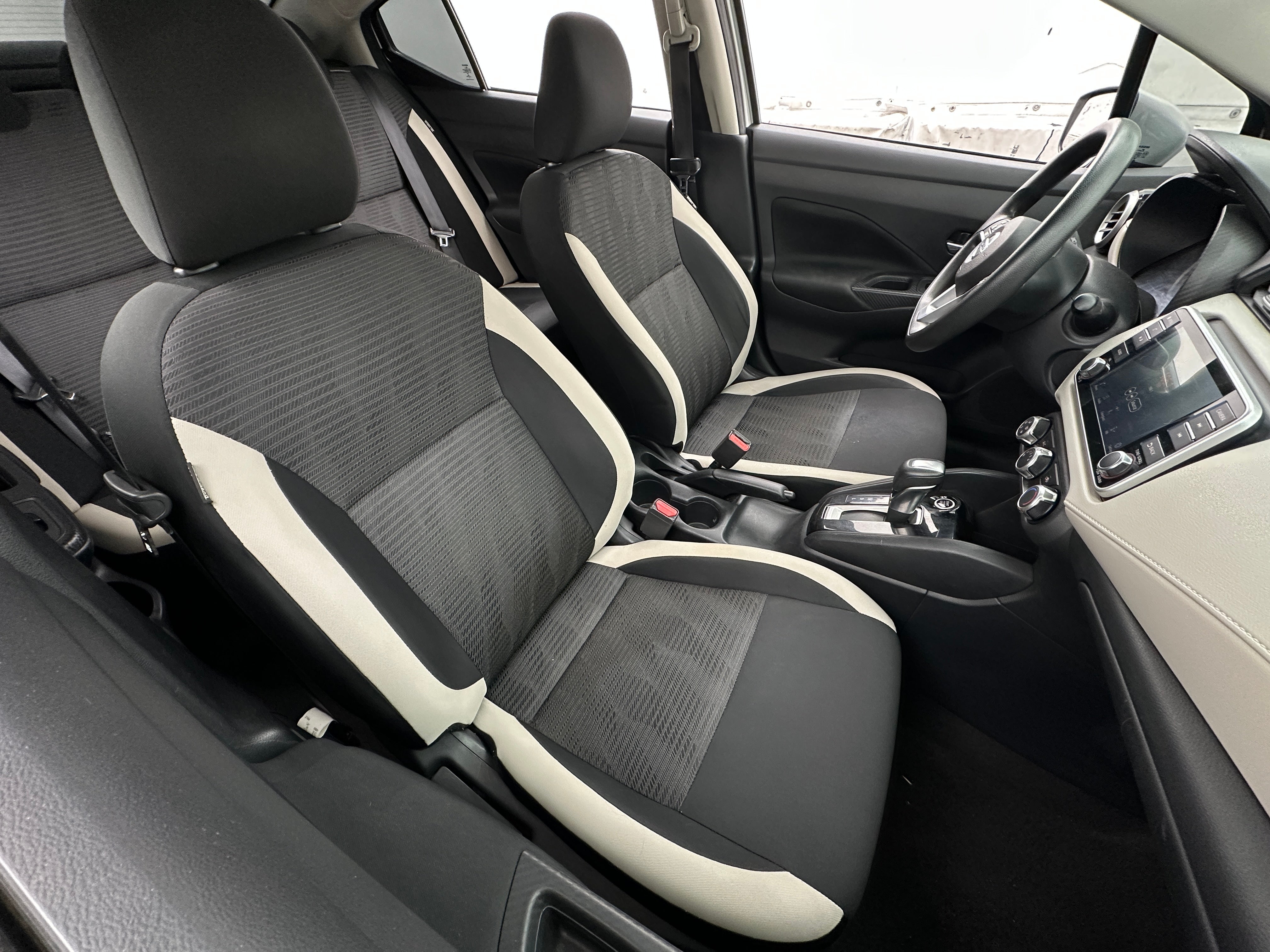 2021 Nissan Versa Sedan