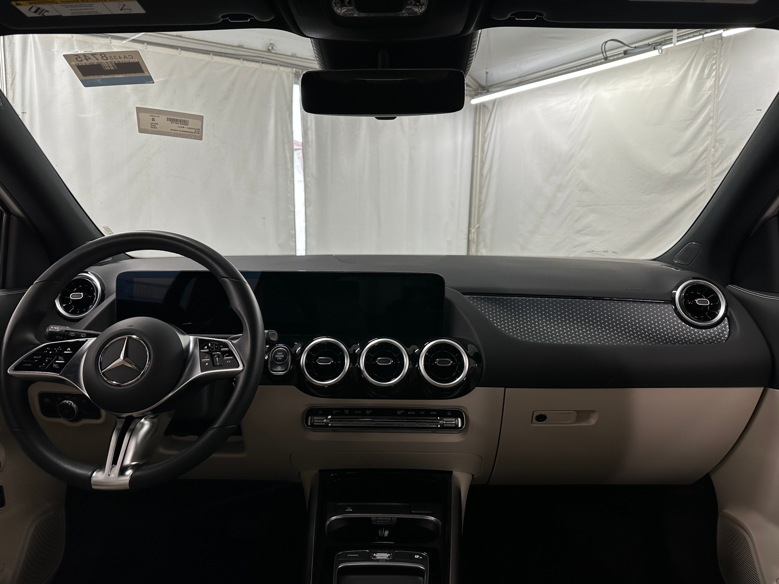 Thumbnail: 2025 Mercedes-Benz GLA - 2