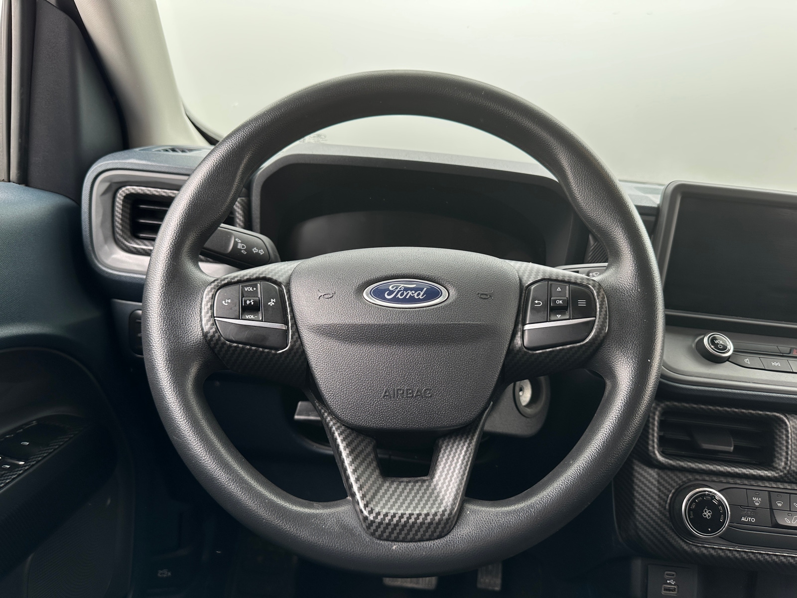 Thumbnail: 2022 Ford Maverick - 5