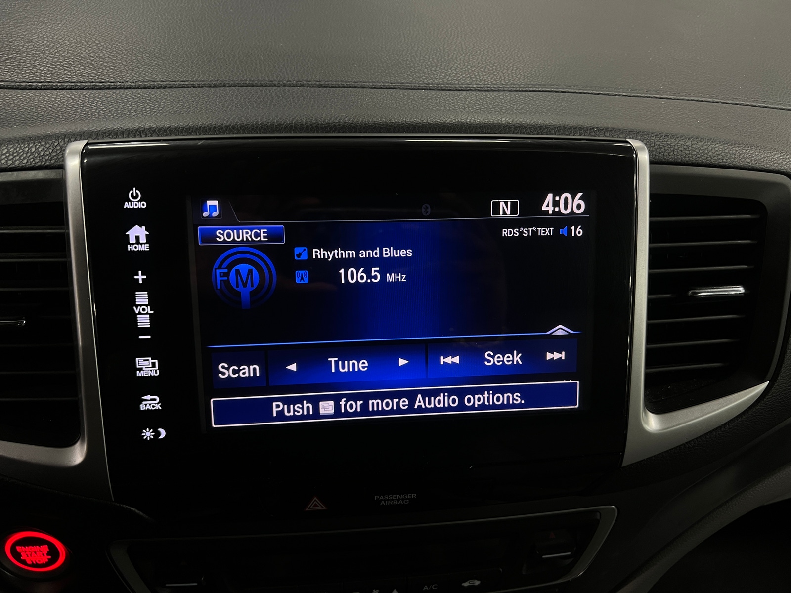 Thumbnail: 2018 Honda Pilot - 3