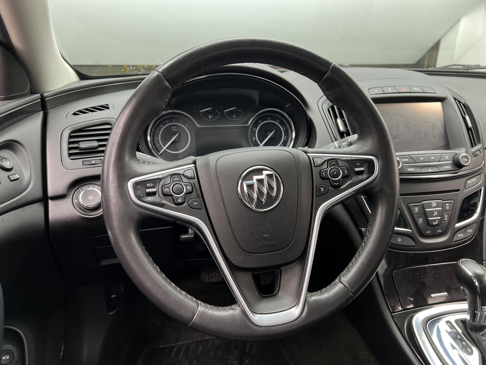 Thumbnail: 2016 Buick Regal - 4