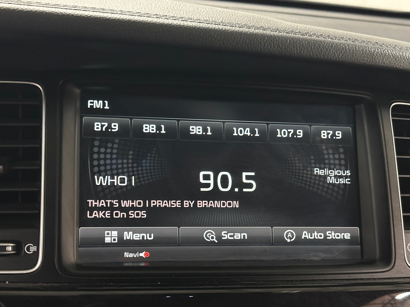 Thumbnail: 2016 Kia Cadenza - 3