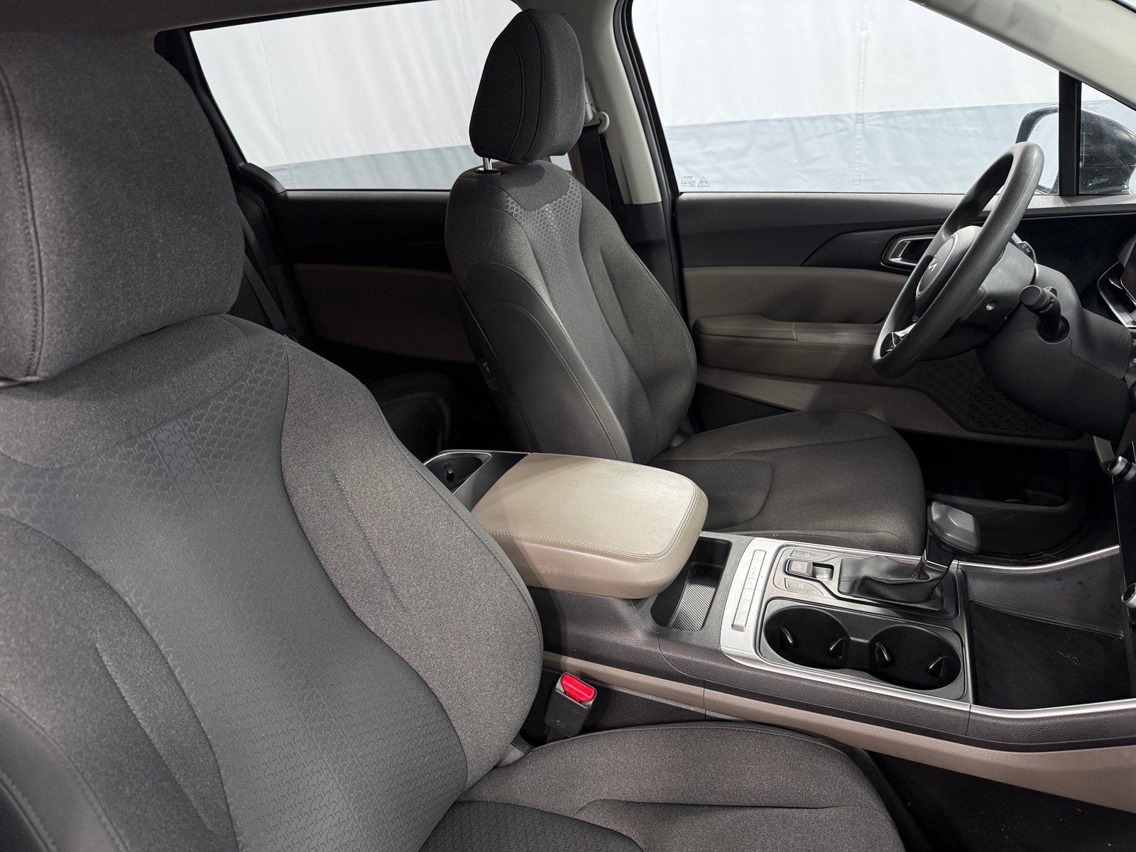 Thumbnail: 2025 Kia Carnival - 2