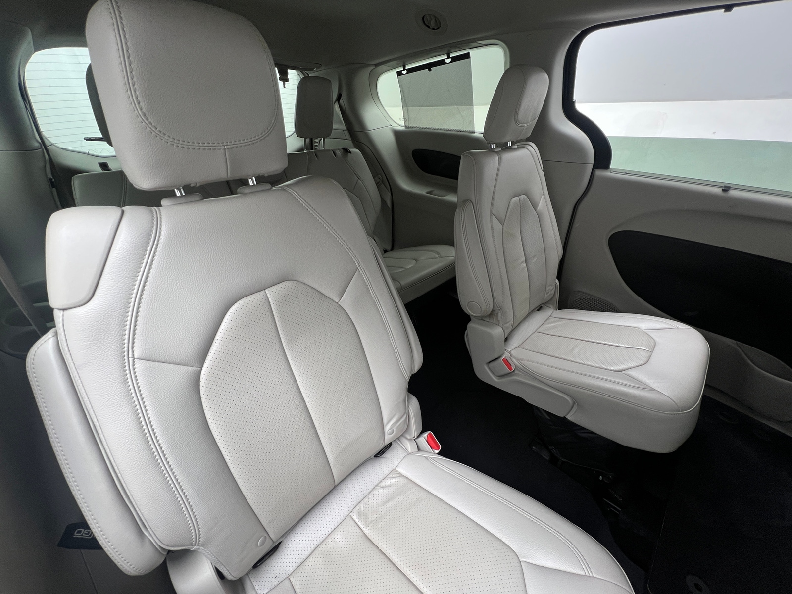 Thumbnail: 2019 Chrysler Pacifica - 5