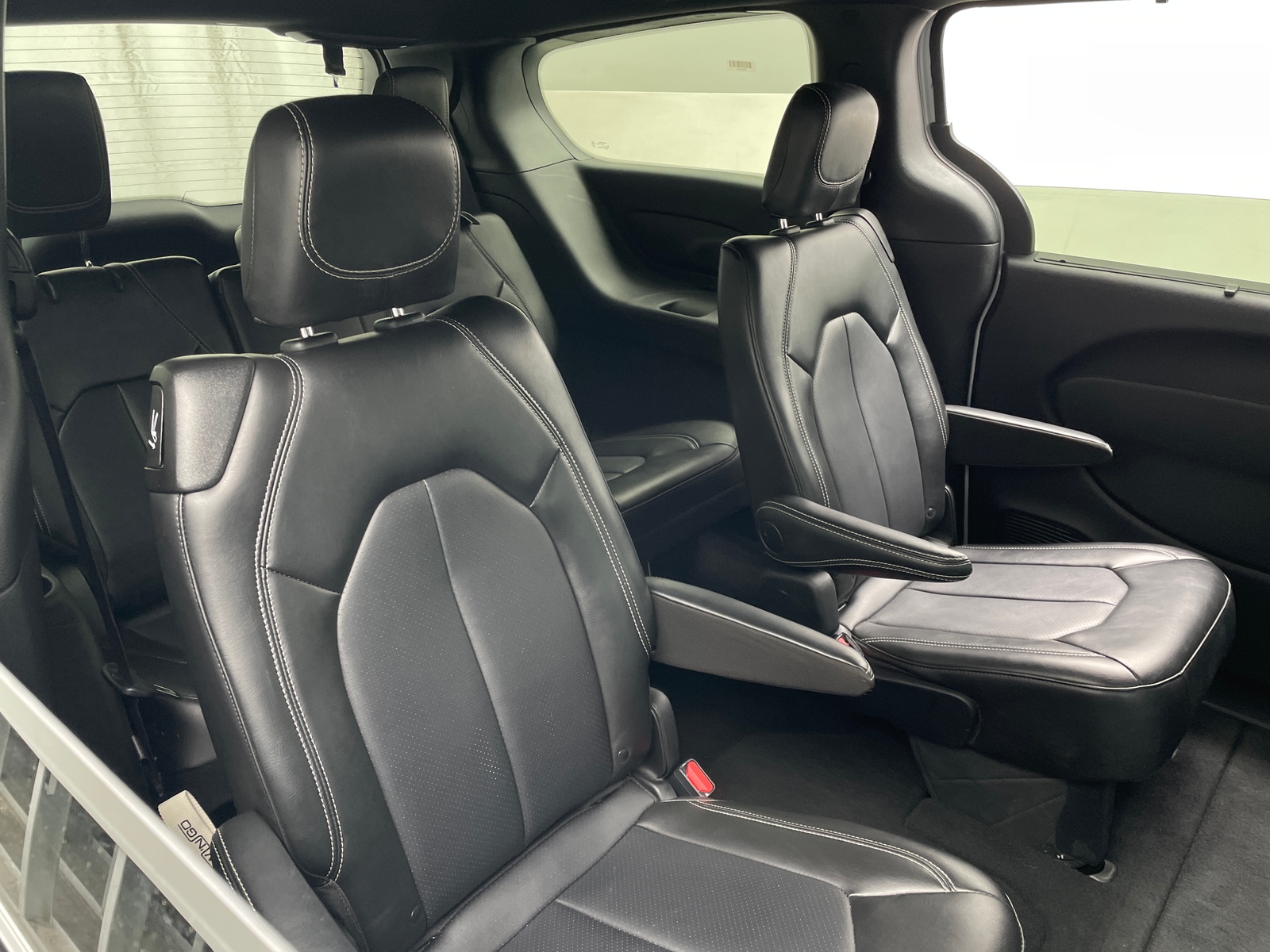 Thumbnail: 2025 Chrysler Pacifica - 5