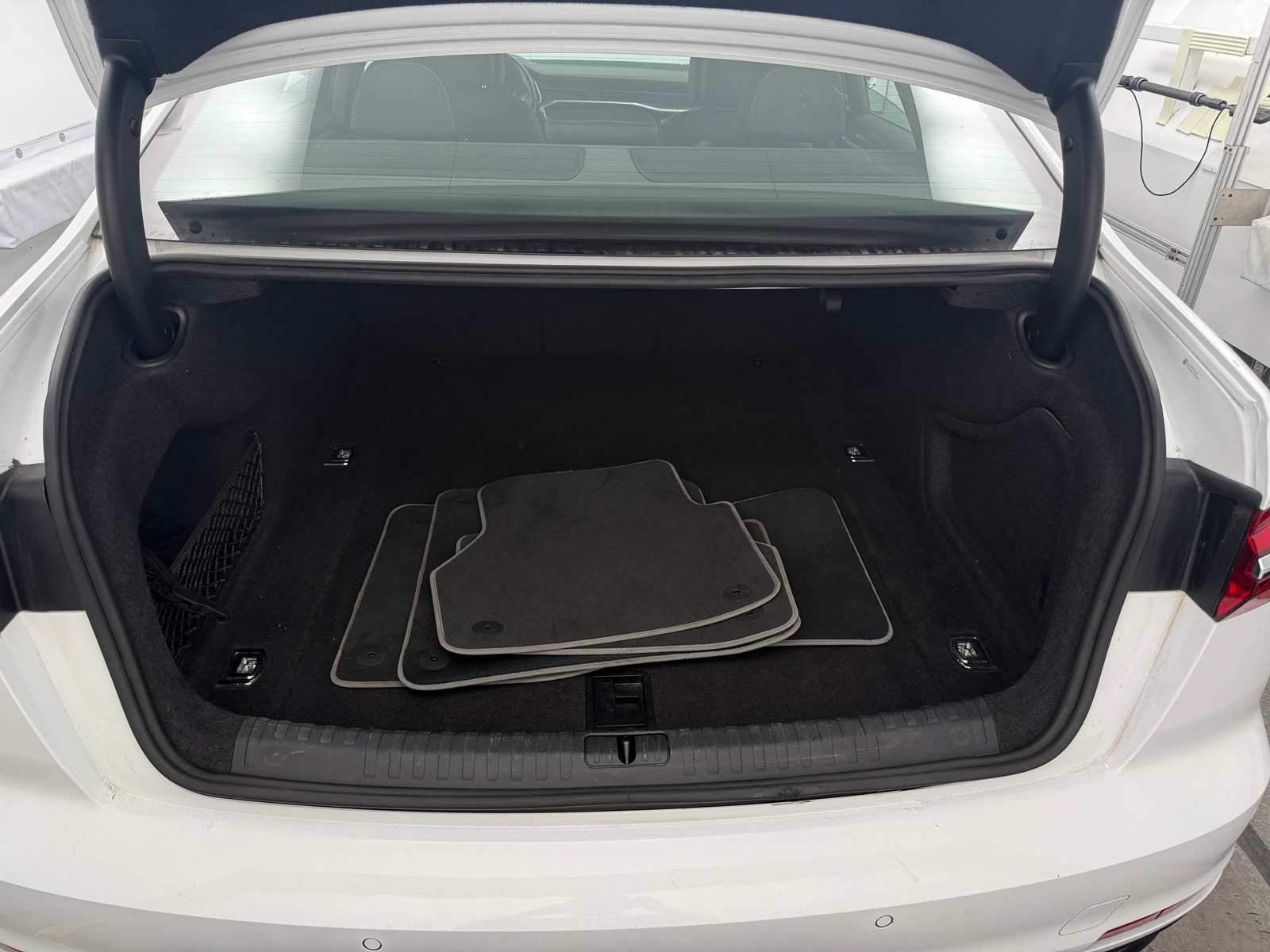 Thumbnail: 2019 Audi A6 - 6