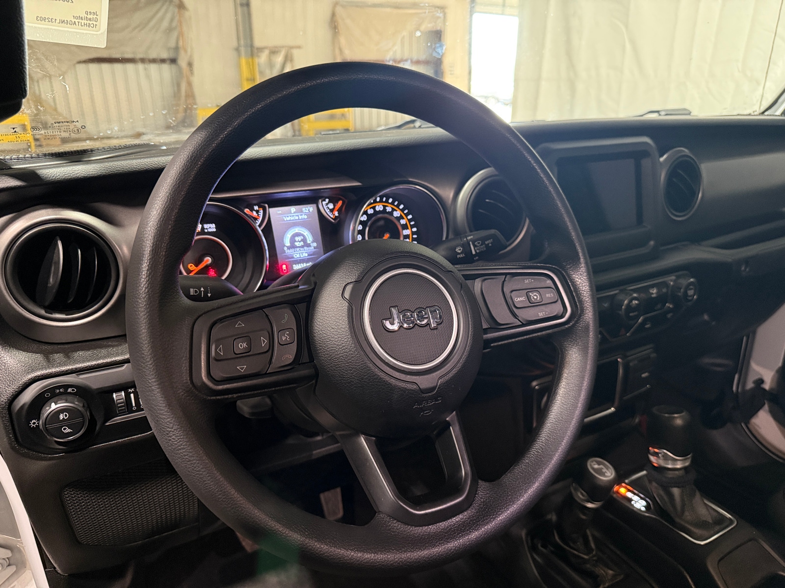 Thumbnail: 2022 Jeep Gladiator - 5