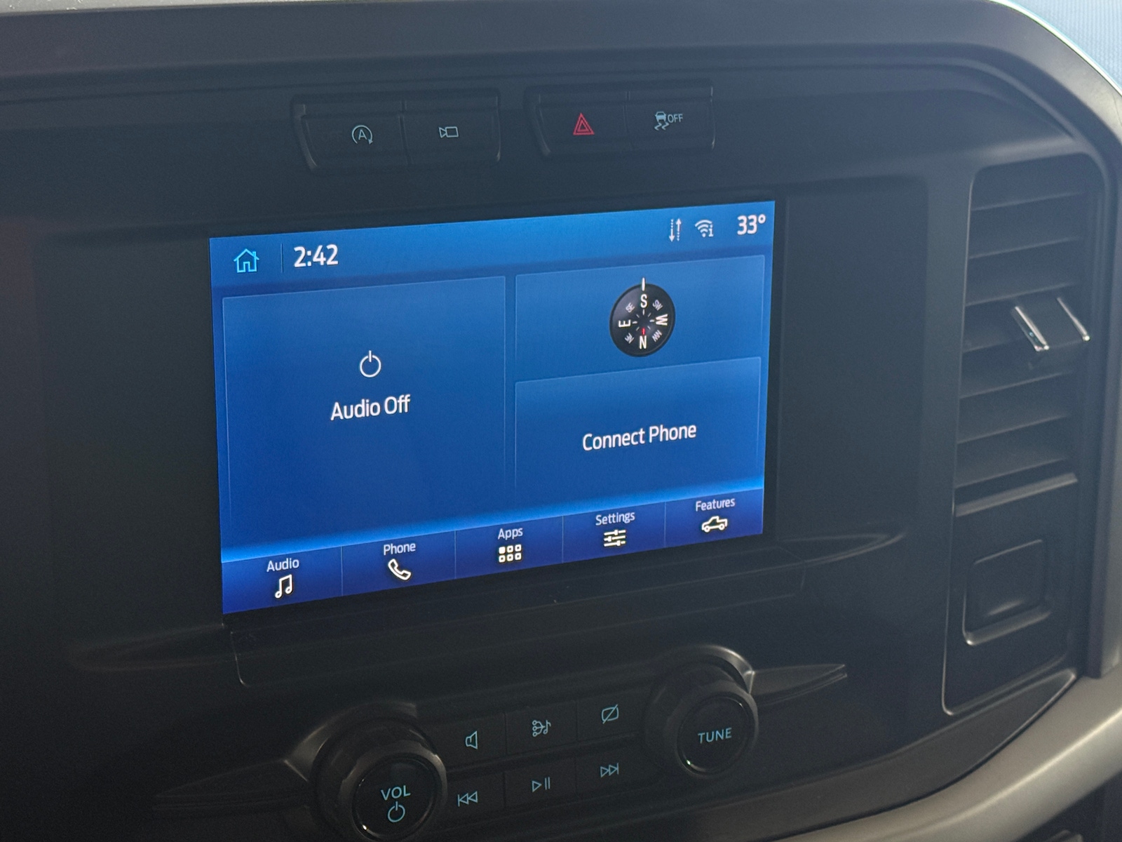 Thumbnail: 2023 Ford Econoline - 4