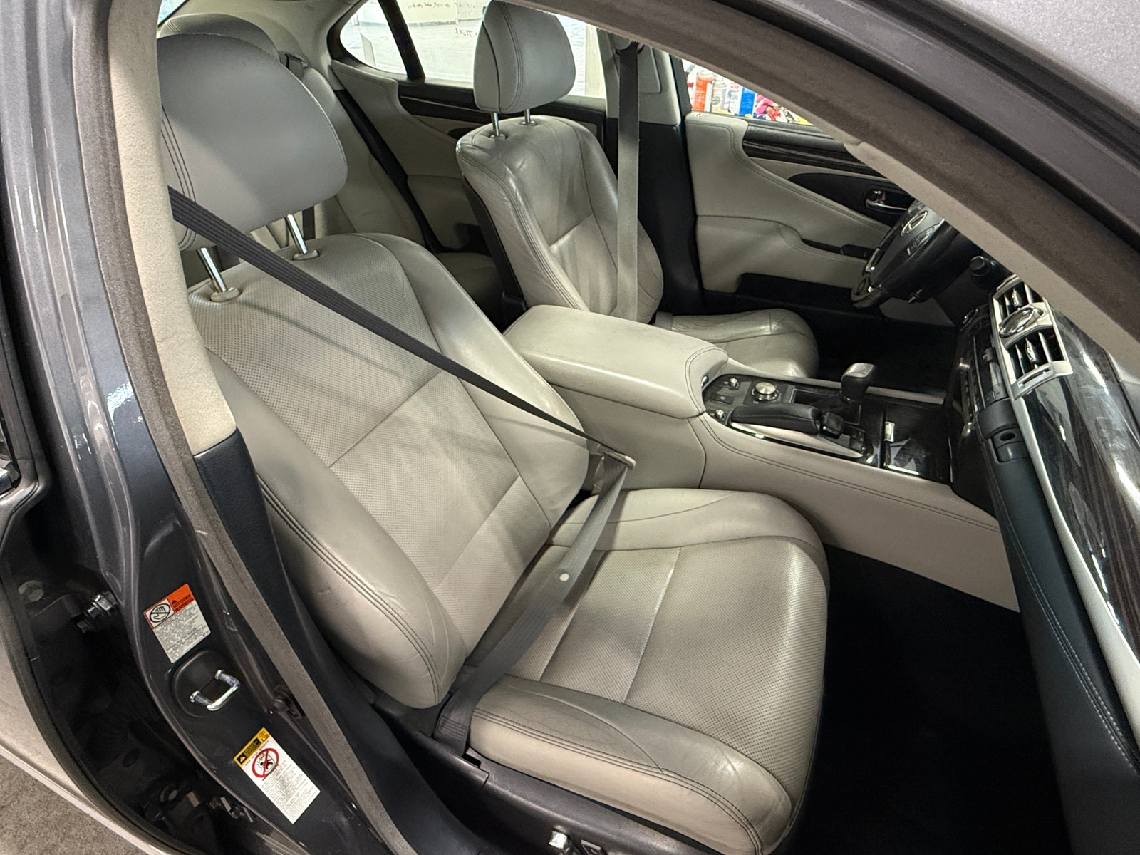 Thumbnail: 2015 Lexus LS - 2