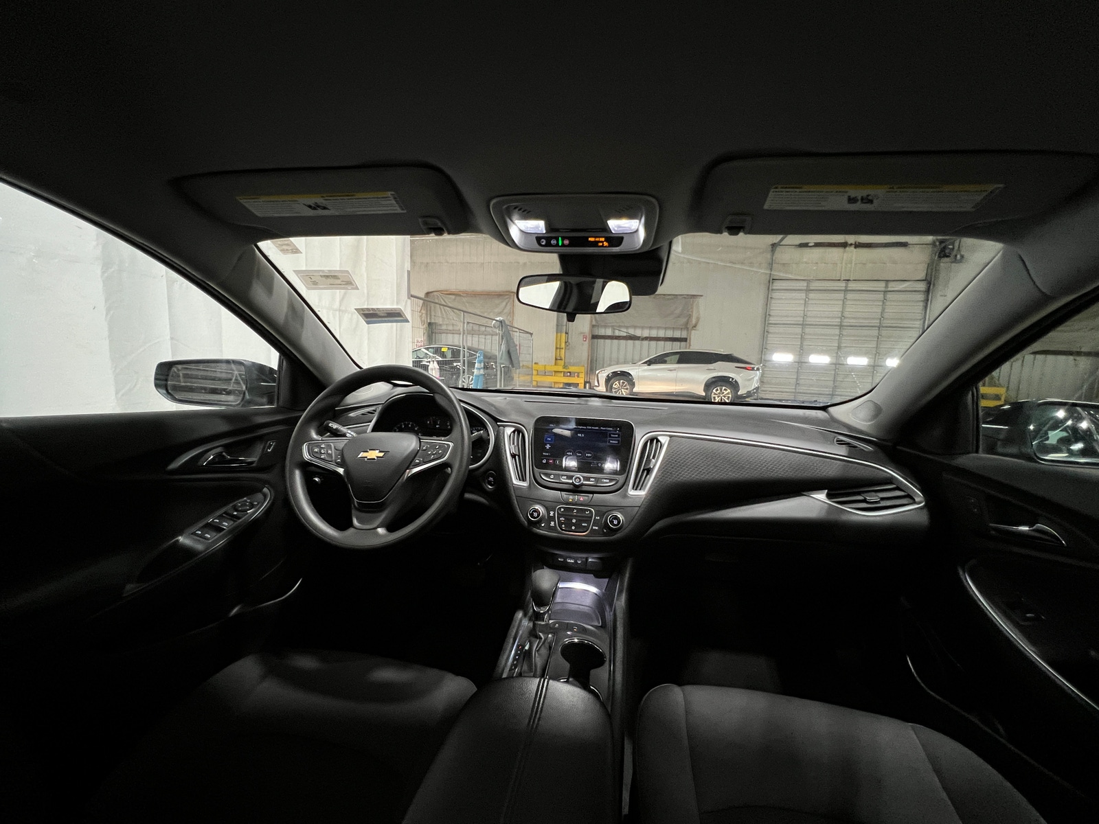 Thumbnail: 2024 Chevrolet Malibu - 3