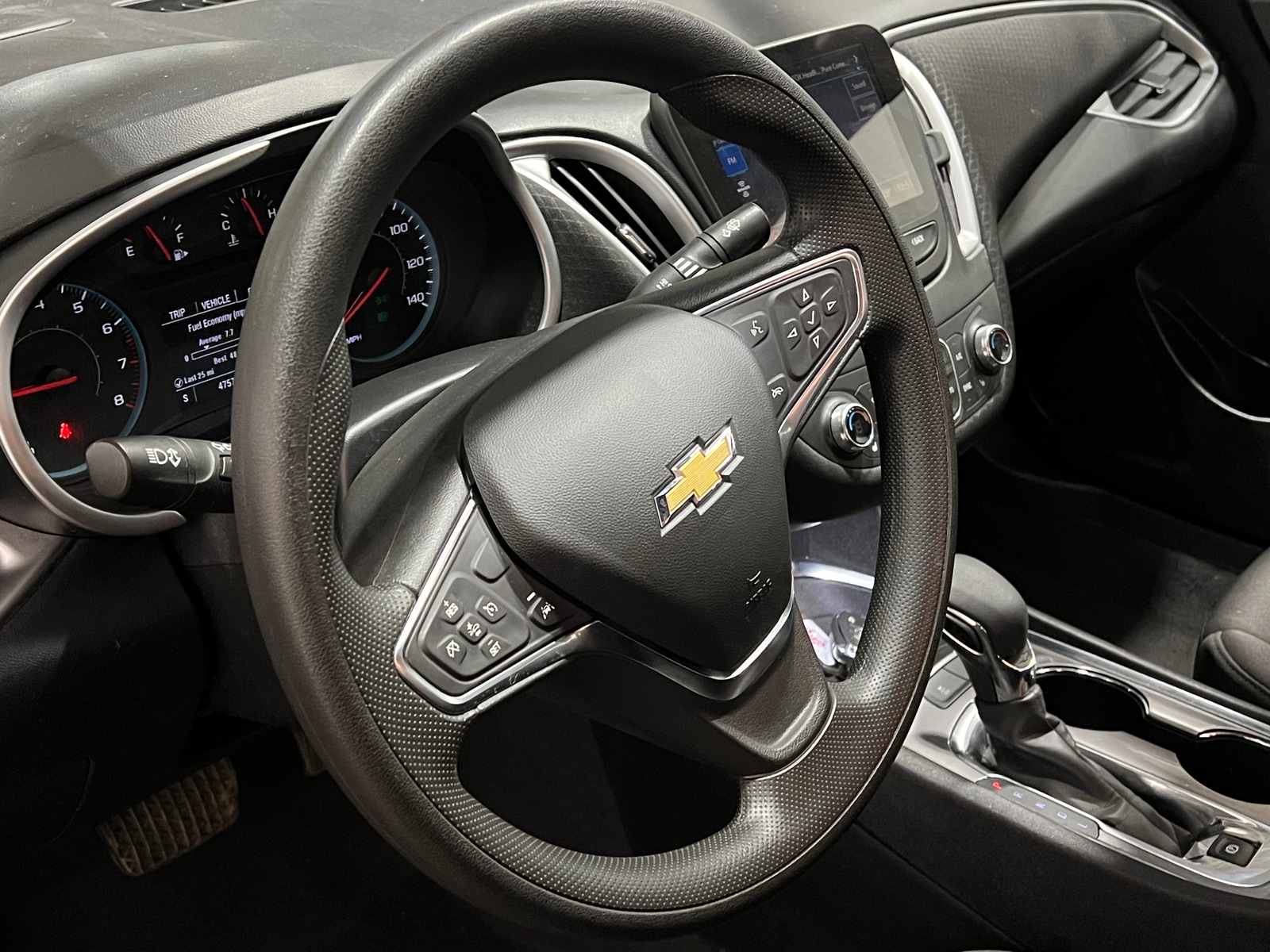 Thumbnail: 2024 Chevrolet Malibu - 5