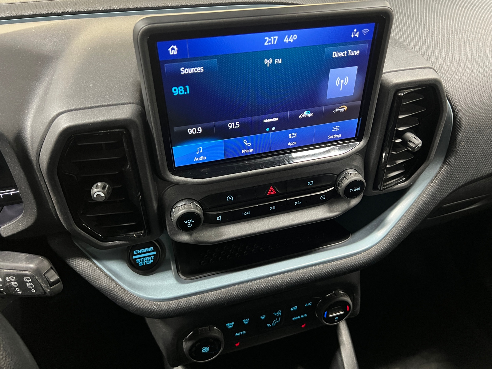 Thumbnail: 2021 Ford Bronco Sport - 4