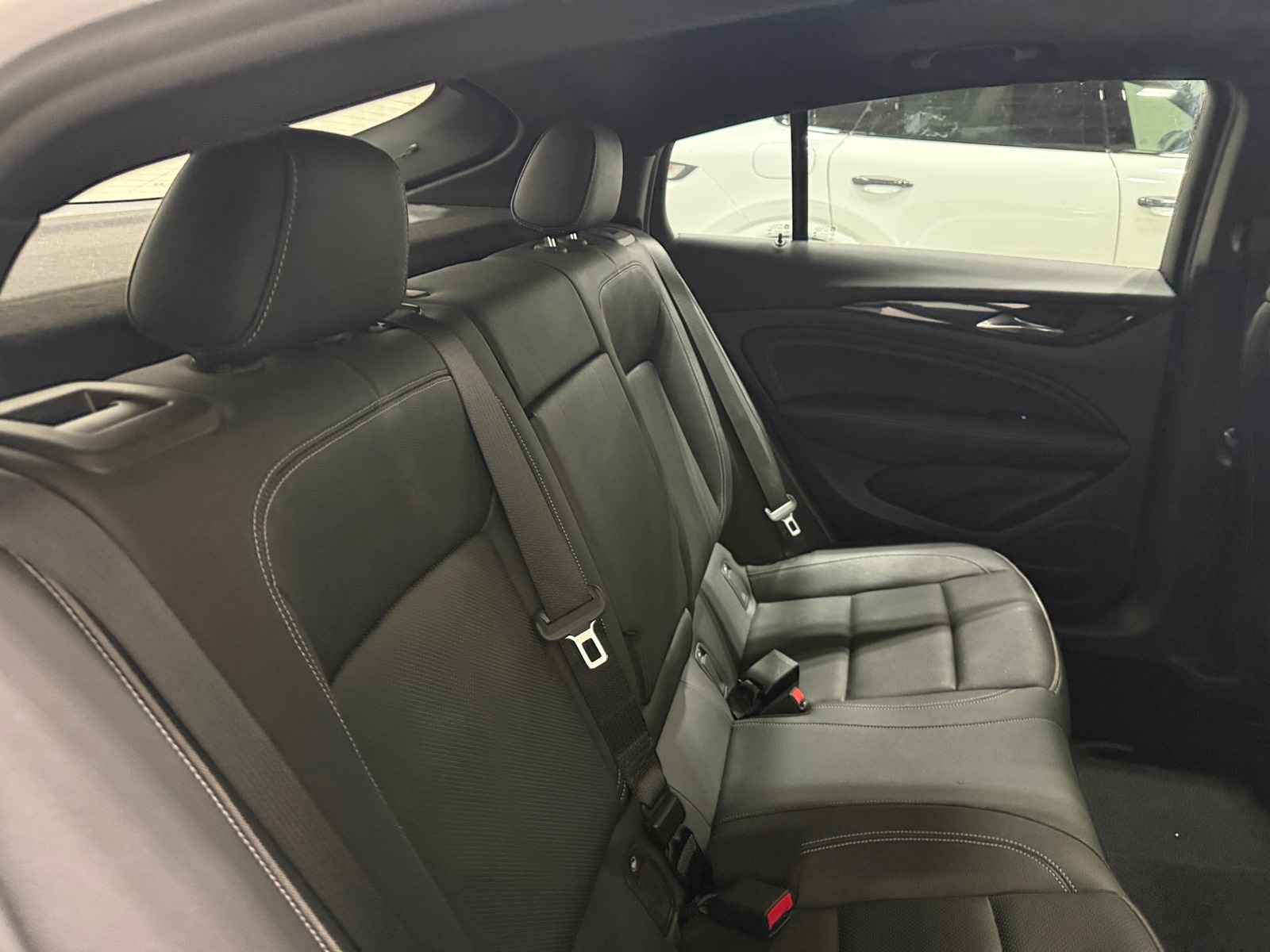 Thumbnail: 2019 Buick Regal - 5