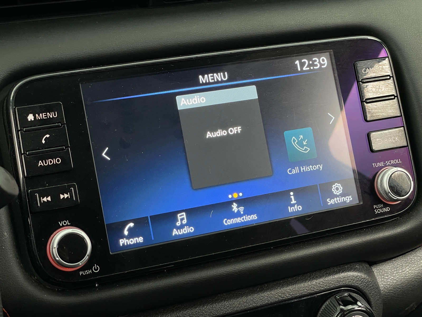 Thumbnail: 2022 Nissan Kicks - 4