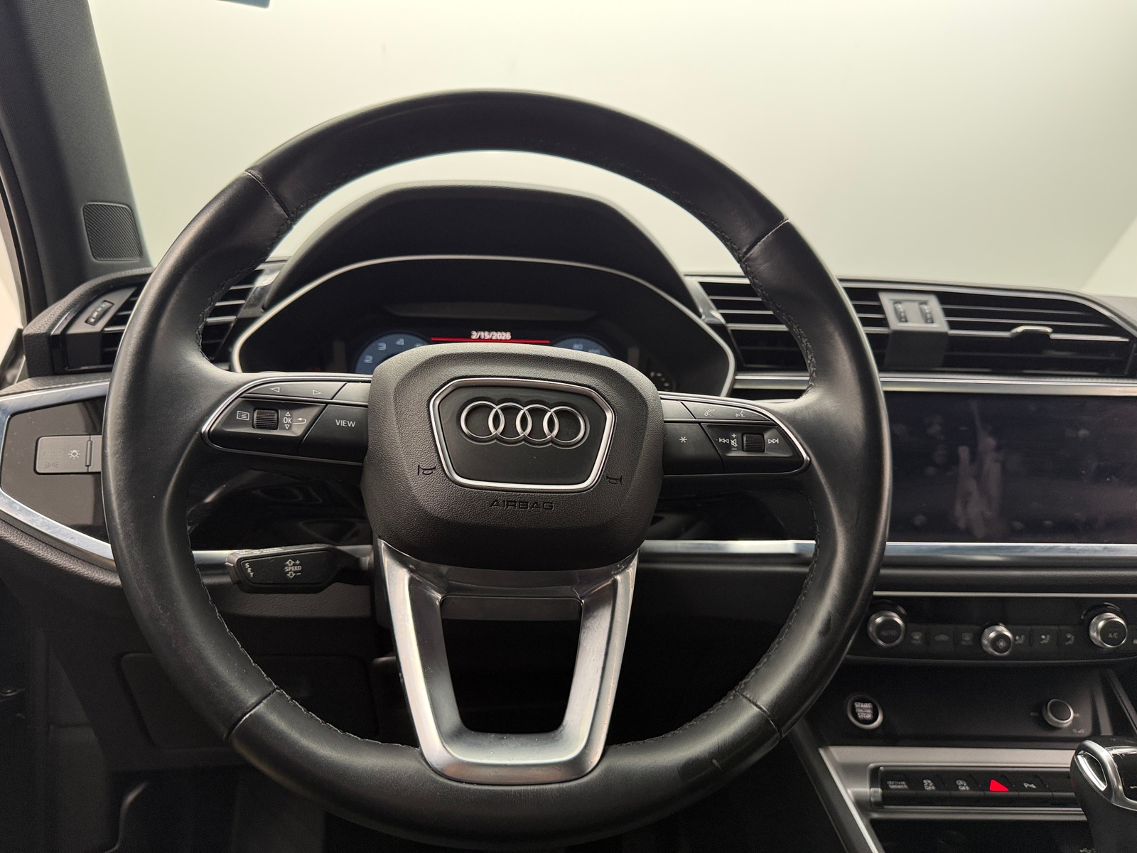 Thumbnail: 2021 Audi Q3 - 4