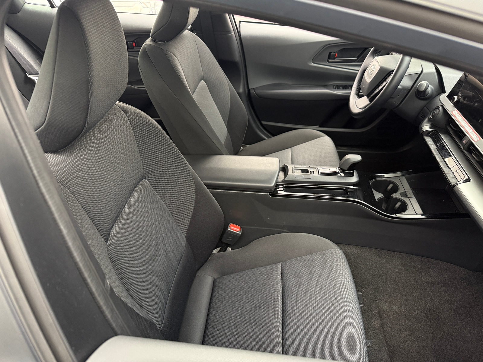 Thumbnail: 2025 Toyota Prius - 2