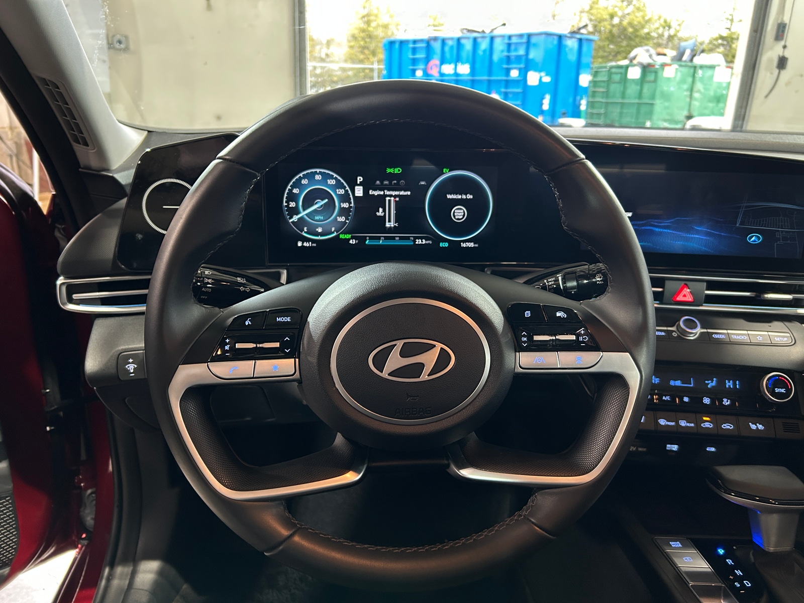 Thumbnail: 2025 Hyundai Elantra - 4