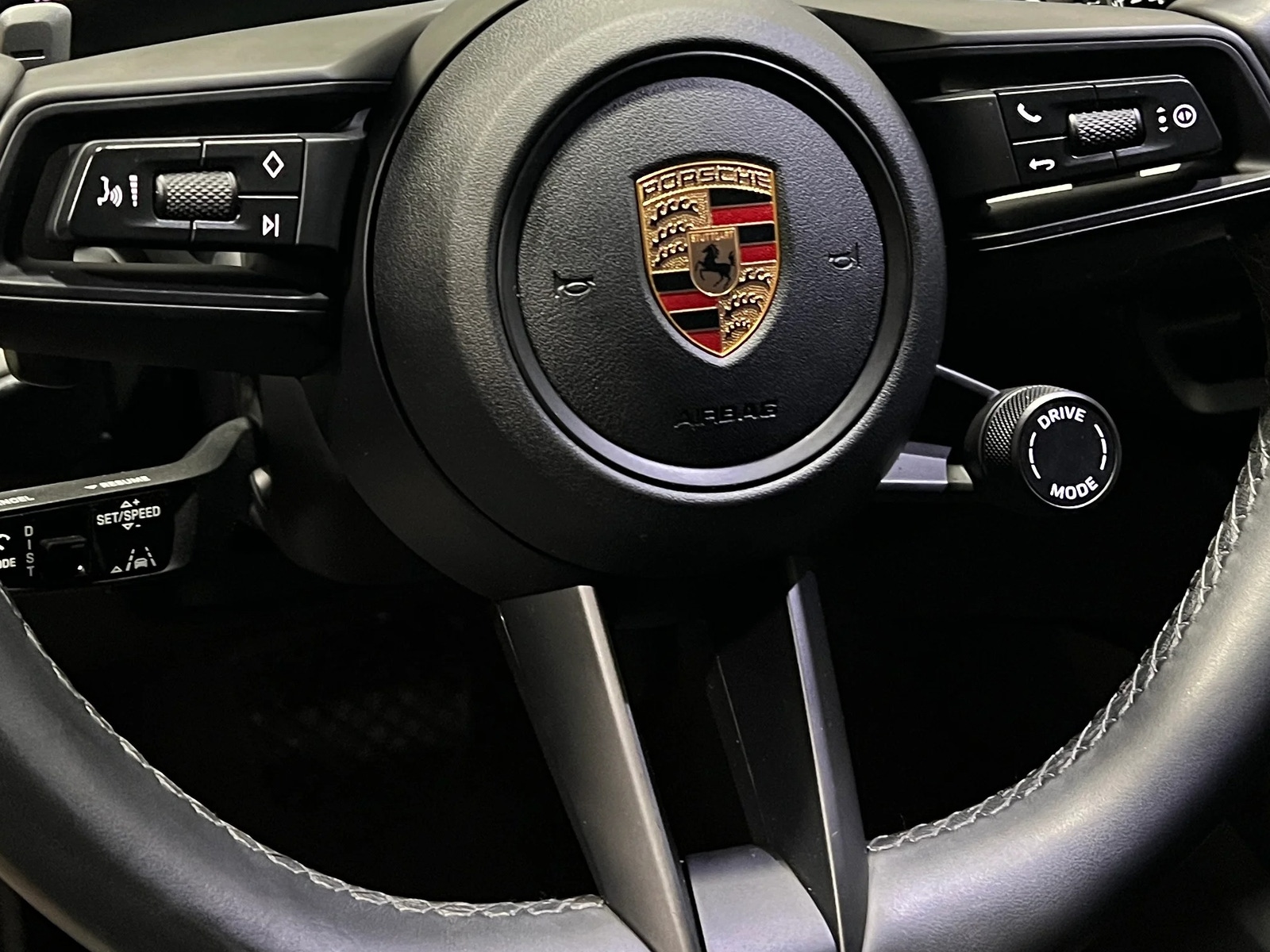 Thumbnail: 2024 Porsche Cayenne - 5