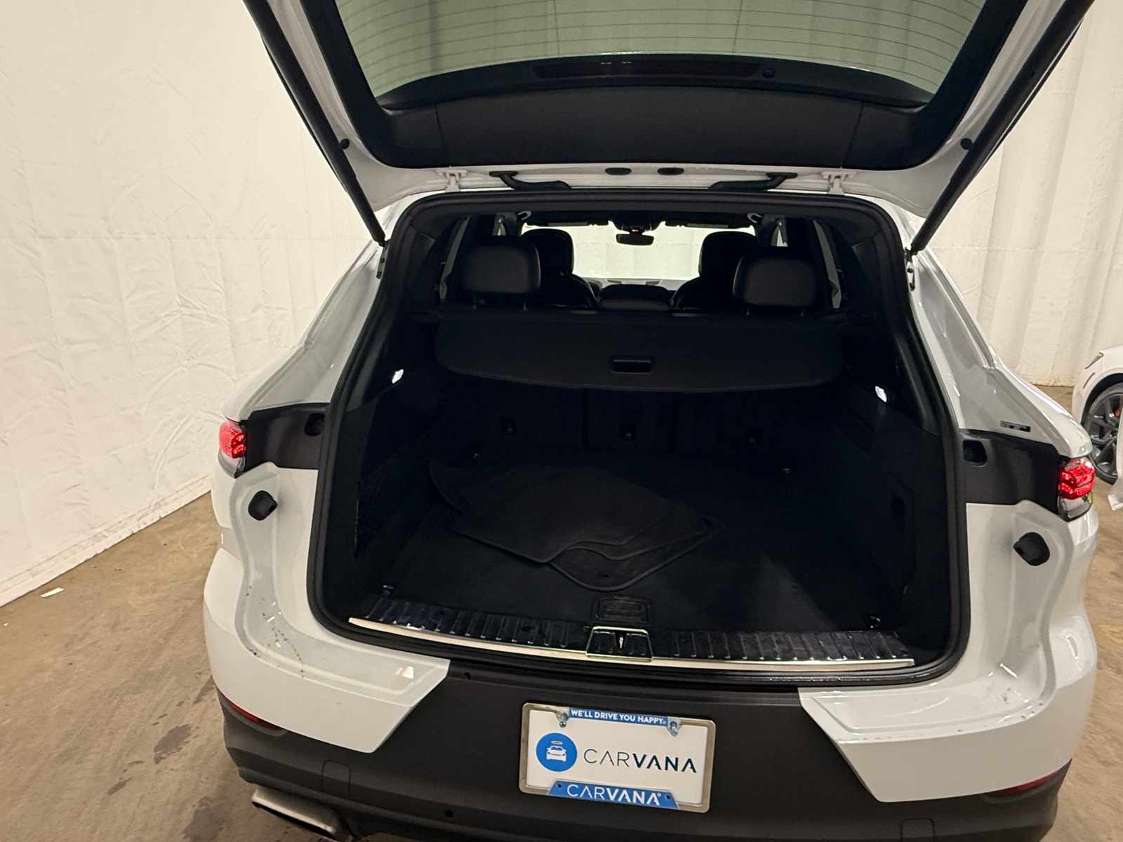 Thumbnail: 2024 Porsche Cayenne - 7