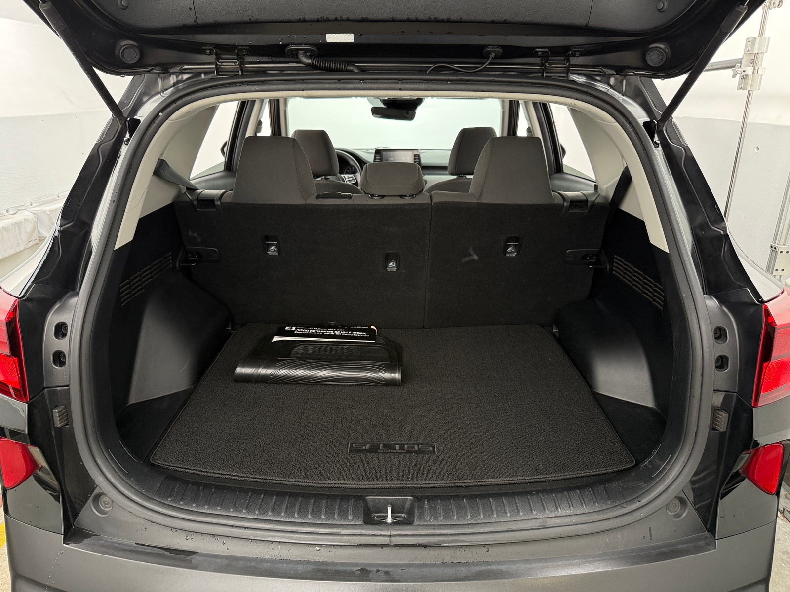 Thumbnail: 2023 Kia Seltos - 7