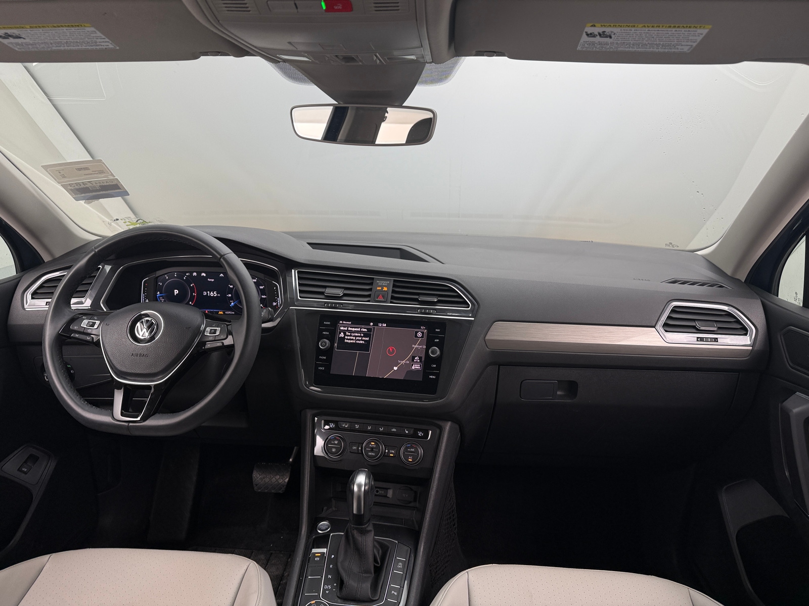 Thumbnail: 2020 Volkswagen Tiguan - 2