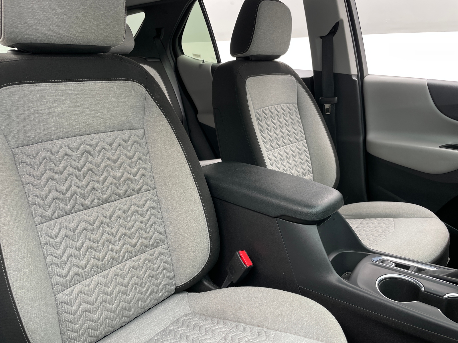 Thumbnail: 2024 Chevrolet Equinox - 2