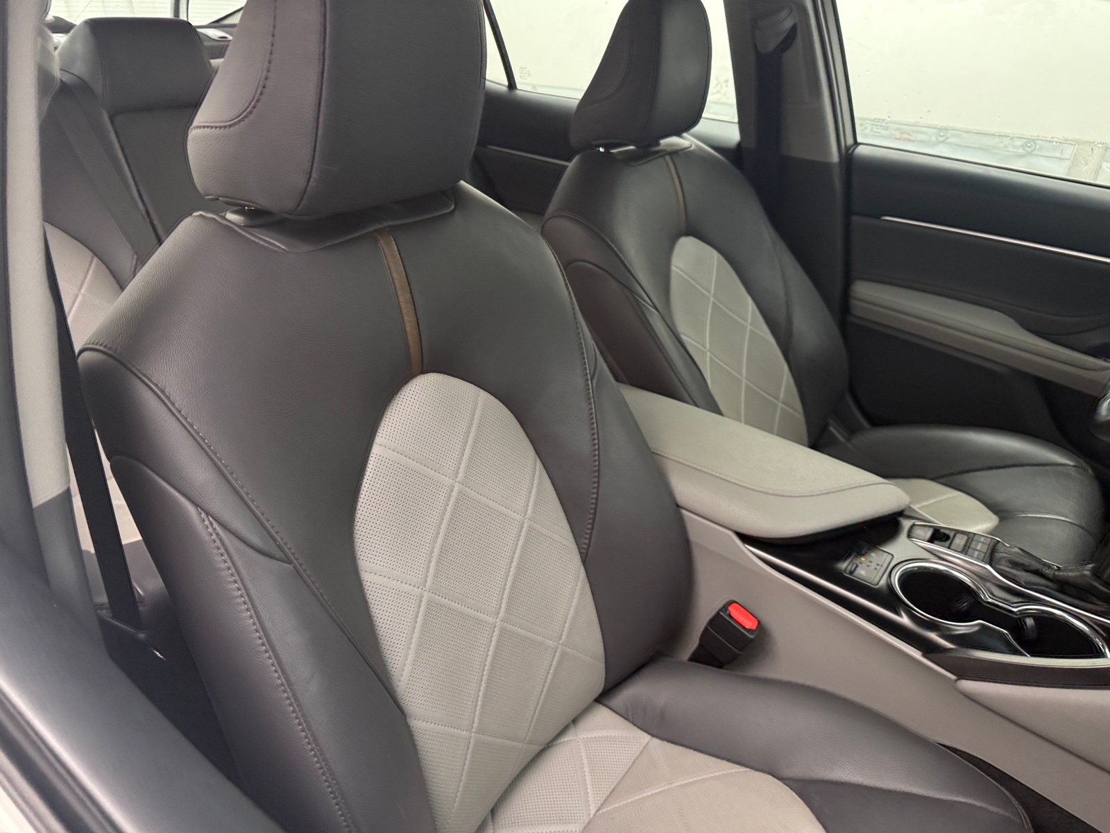 Thumbnail: 2018 Toyota Camry - 2