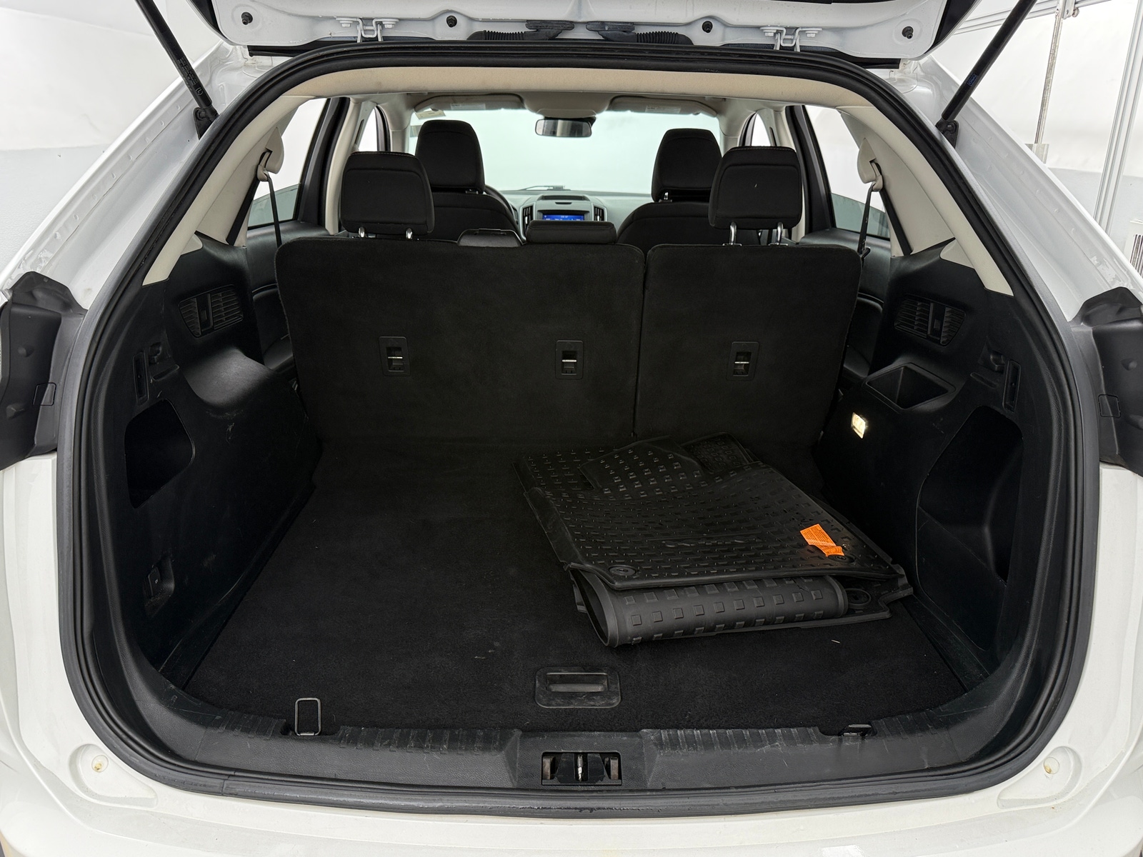 Thumbnail: 2020 Ford Edge - 7