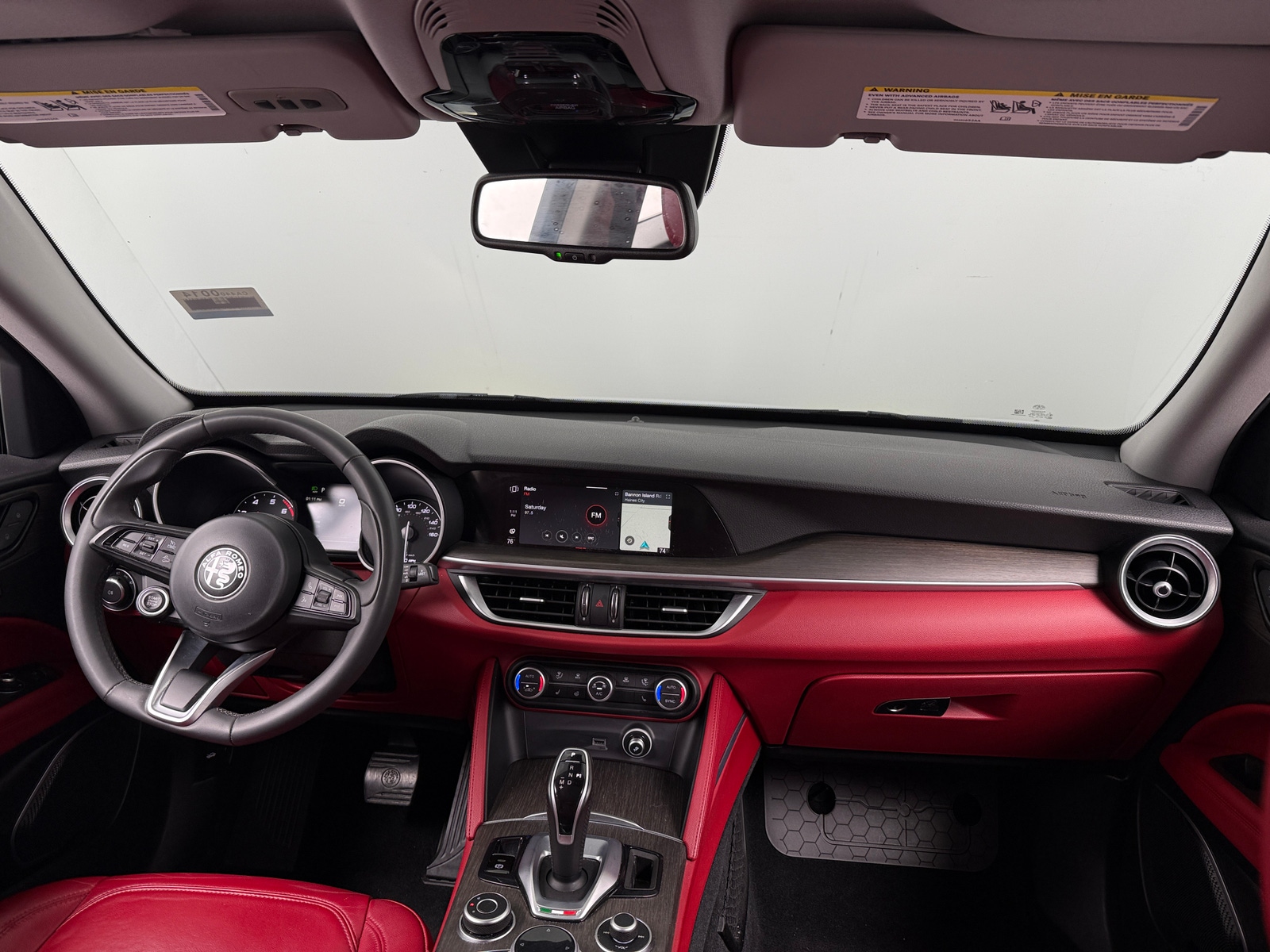 Thumbnail: 2021 Alfa Romeo Stelvio - 2