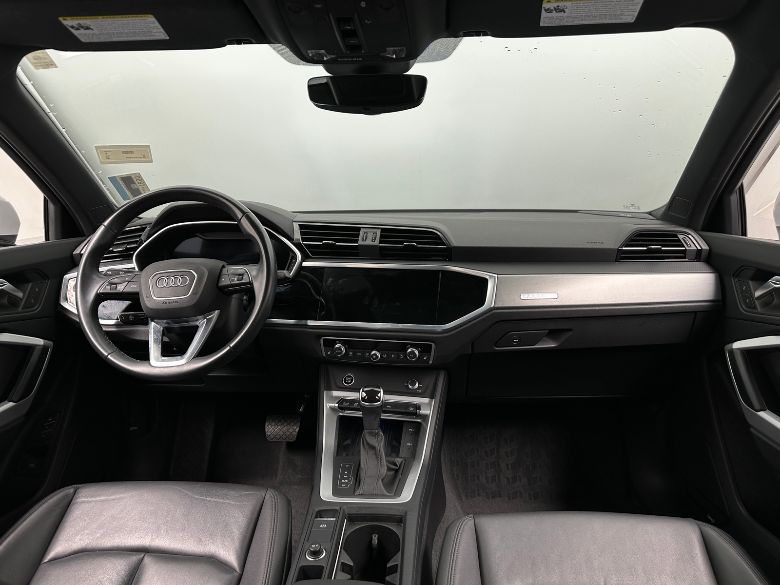 Thumbnail: 2023 Audi Q3 - 2