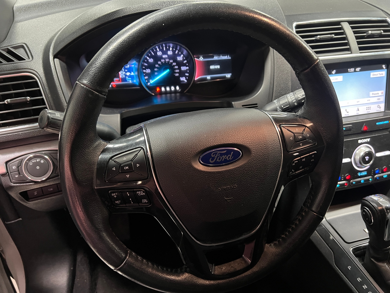 Thumbnail: 2019 Ford Explorer - 4