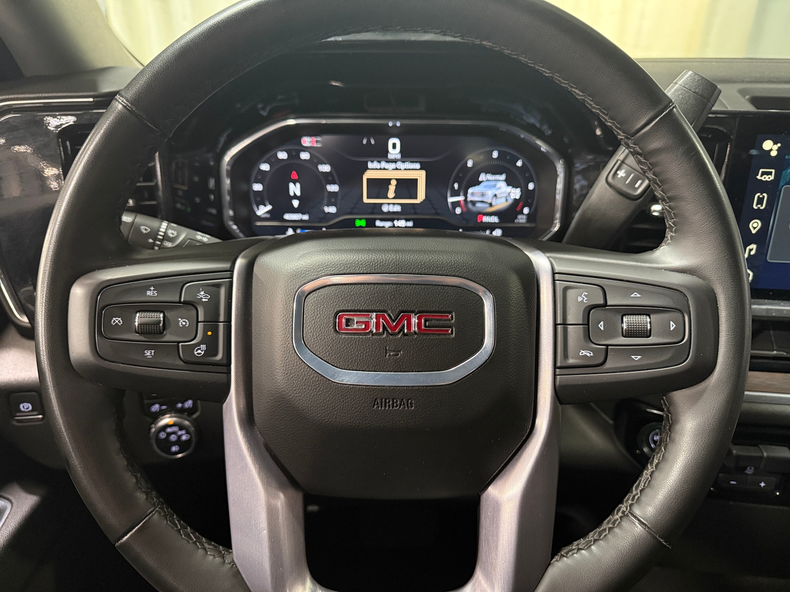 Thumbnail: 2025 GMC Sierra 1500 - 4