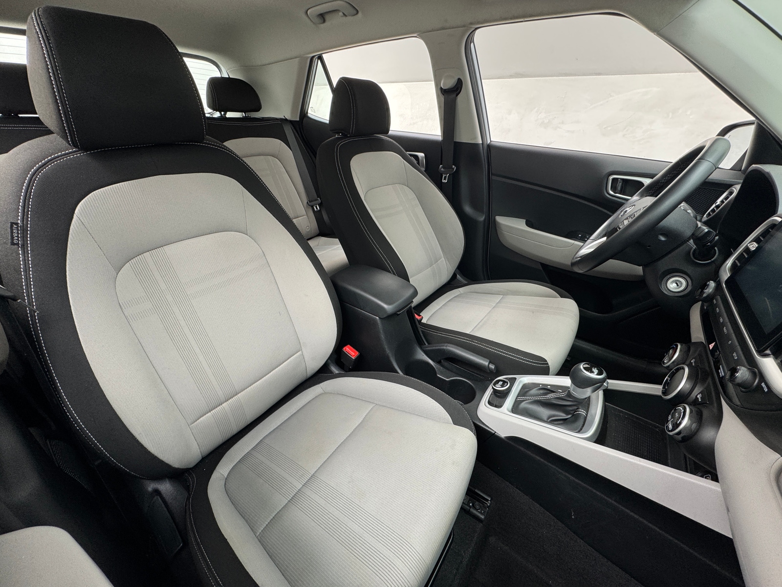 Thumbnail: 2021 Hyundai Venue - 2