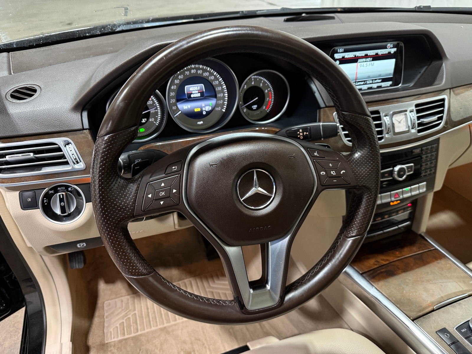 Thumbnail: 2014 Mercedes-Benz E-Class - 4