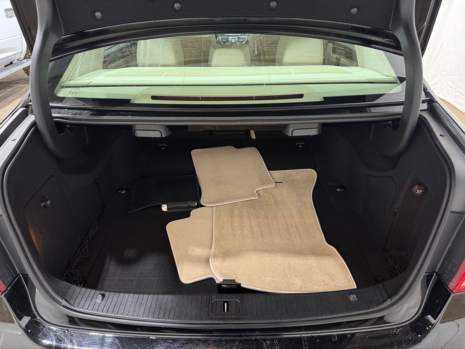 Thumbnail: 2014 Mercedes-Benz E-Class - 6