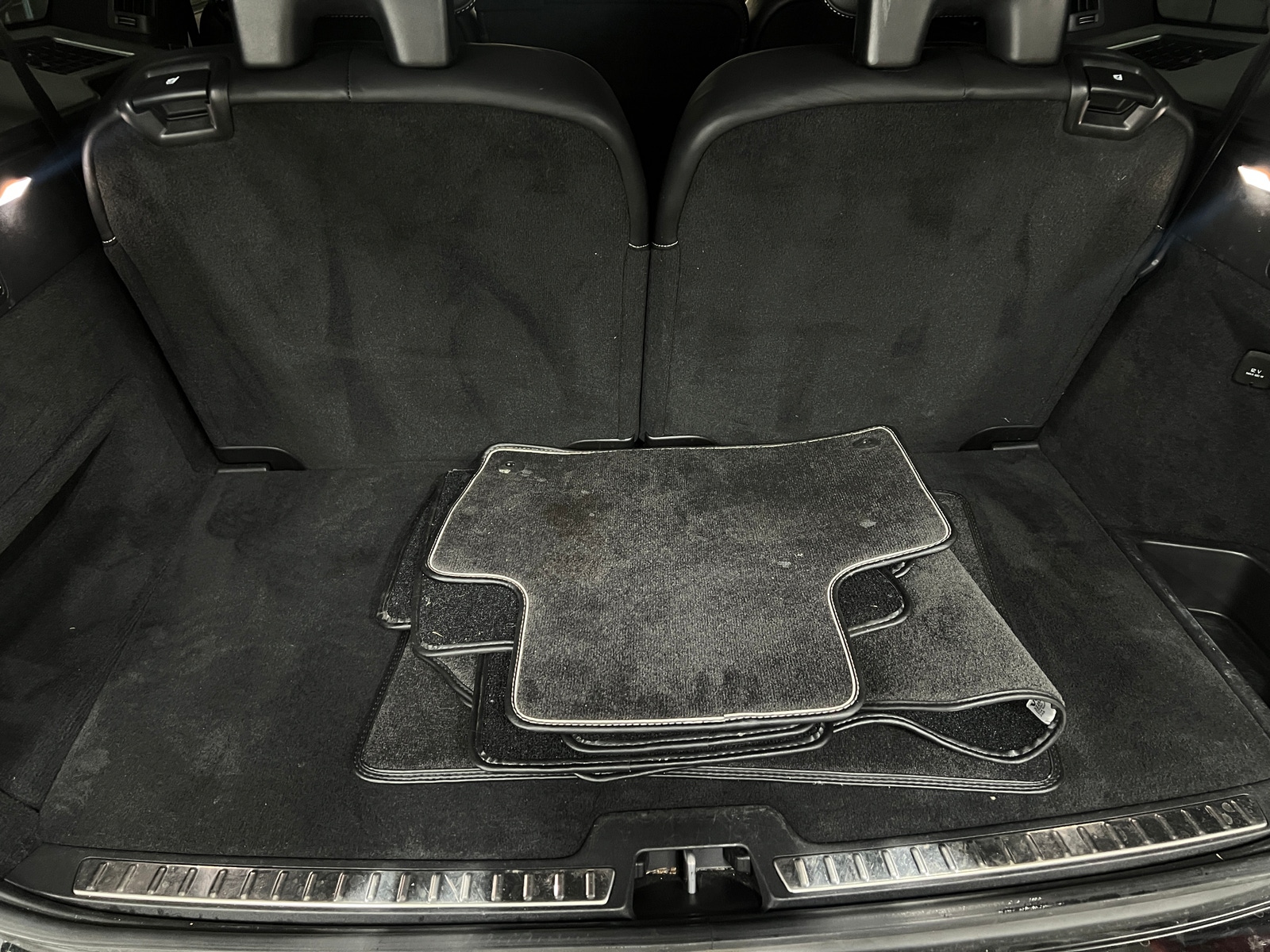 Thumbnail: 2019 Volvo XC90 - 6