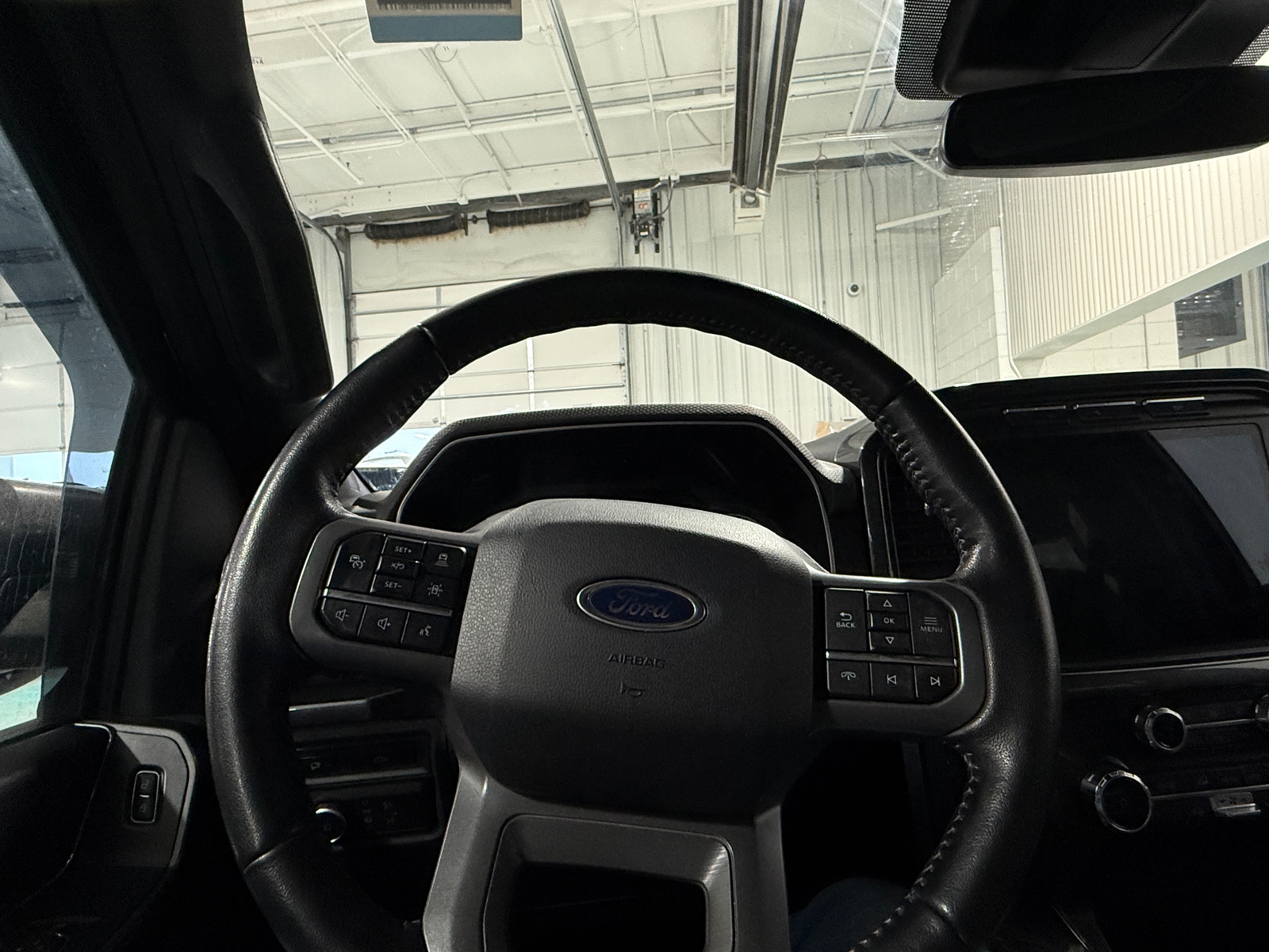 Thumbnail: 2022 Ford Econoline - 5