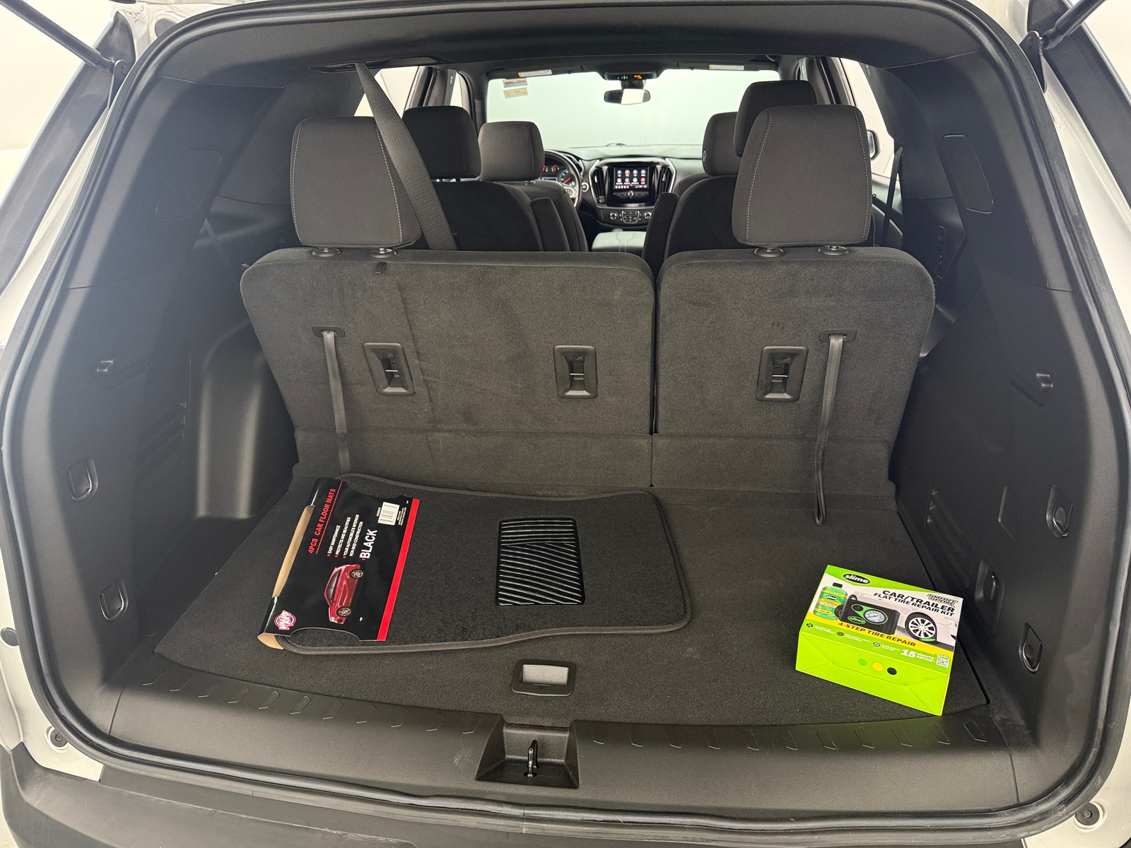 Thumbnail: 2022 Chevrolet Traverse - 7