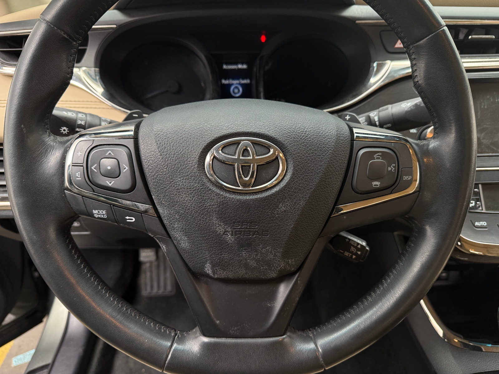 Thumbnail: 2013 Toyota Avalon - 4