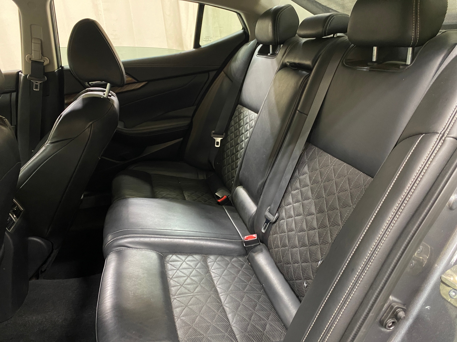 Thumbnail: 2017 Nissan Maxima - 5