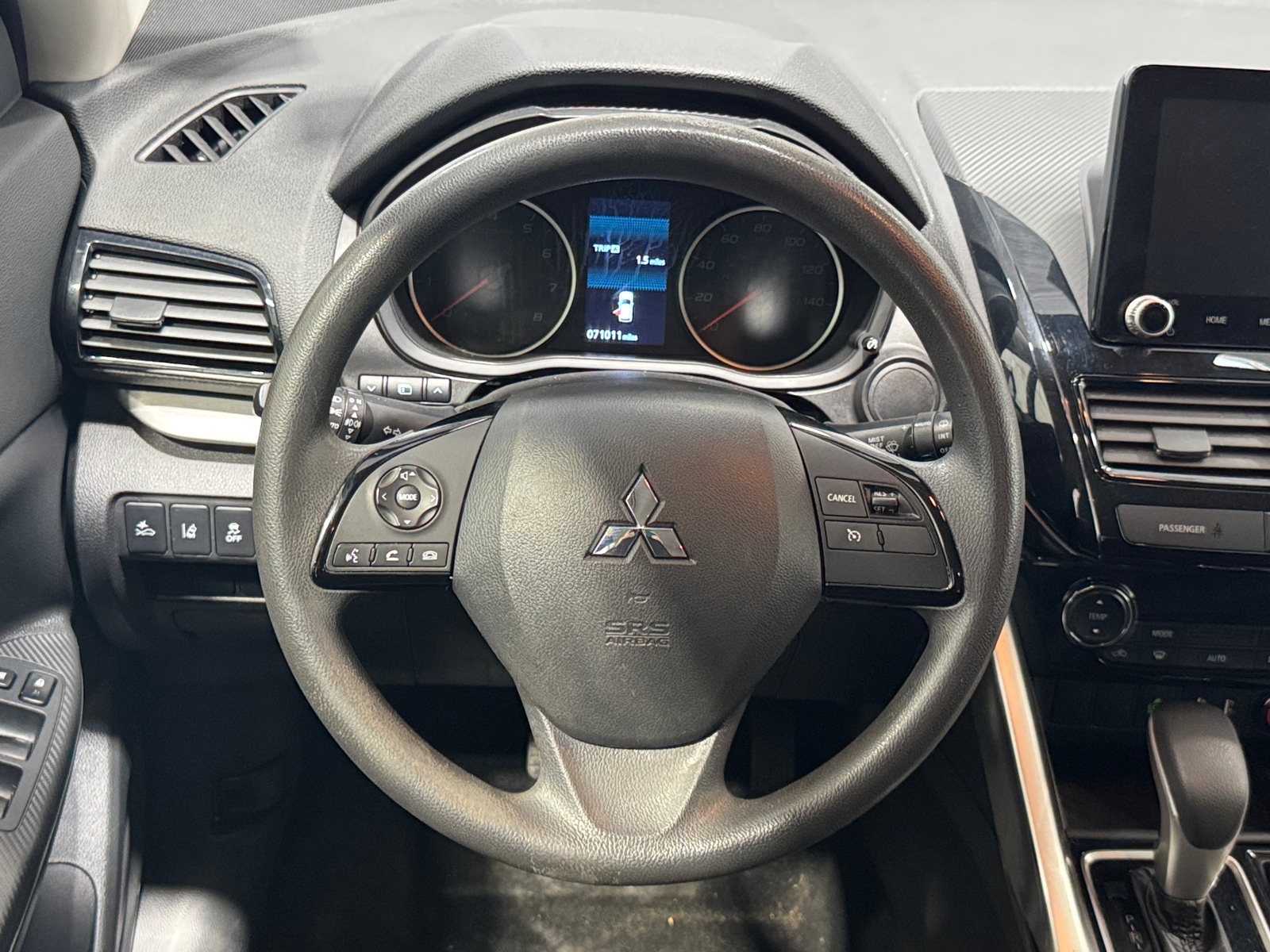 Thumbnail: 2023 Mitsubishi Eclipse Cross - 5