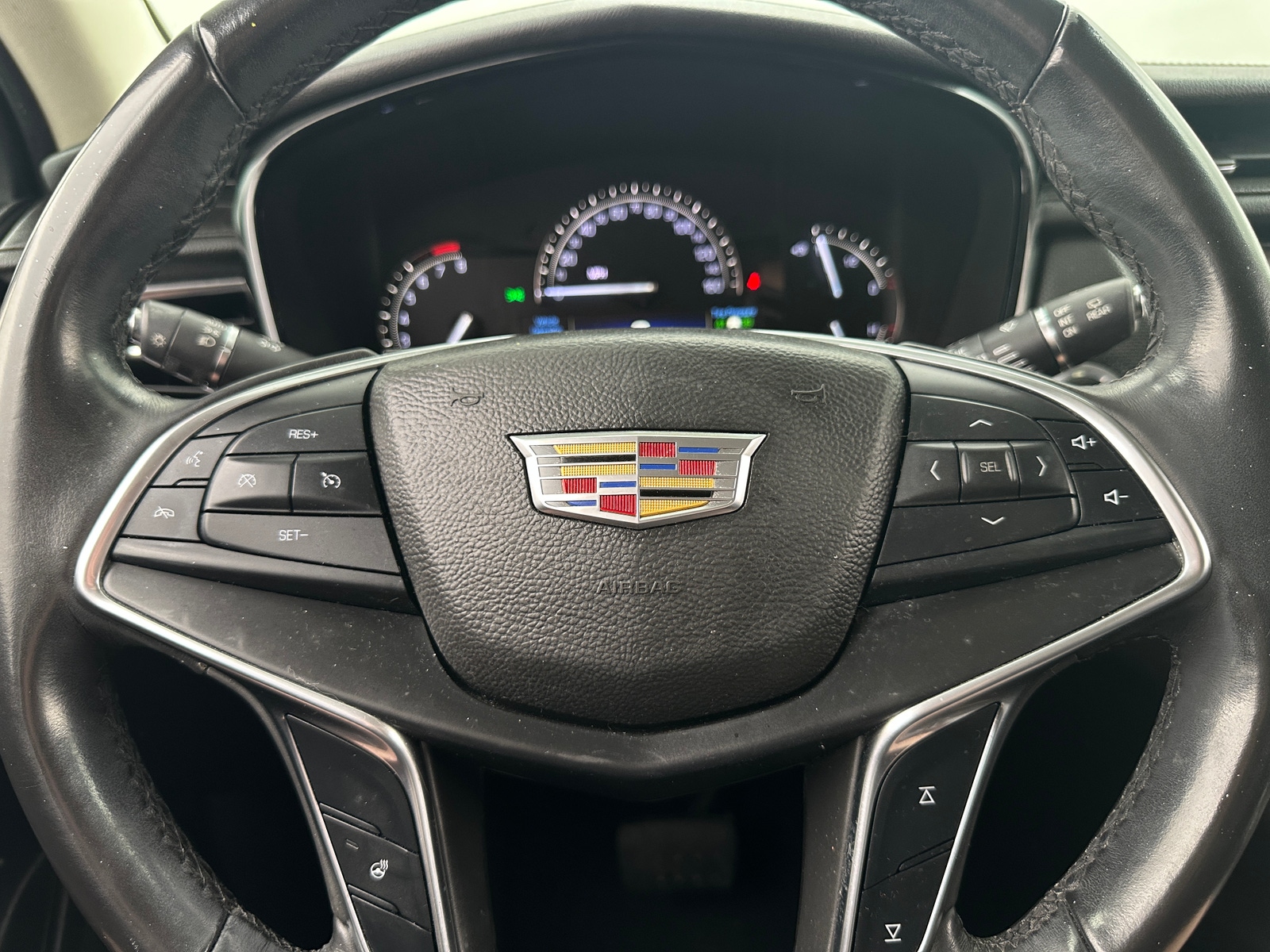 Thumbnail: 2017 Cadillac XT5 - 4