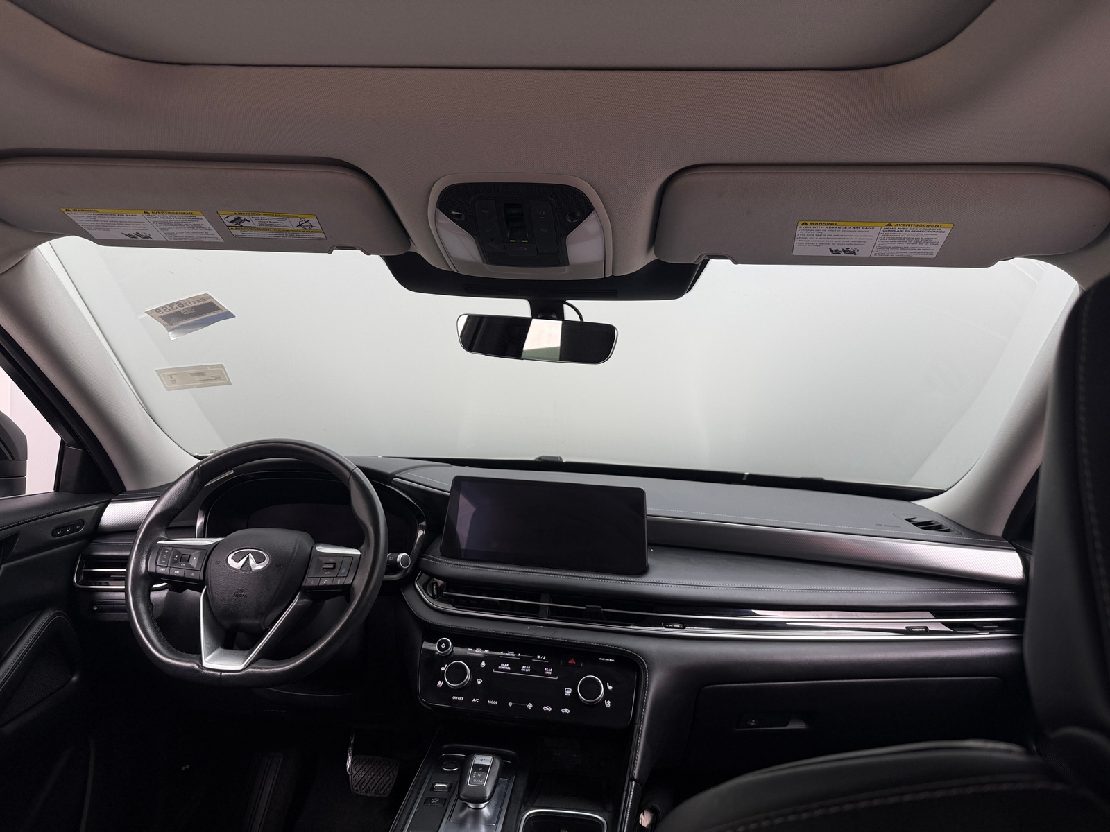 Thumbnail: 2023 INFINITI QX60 - 2