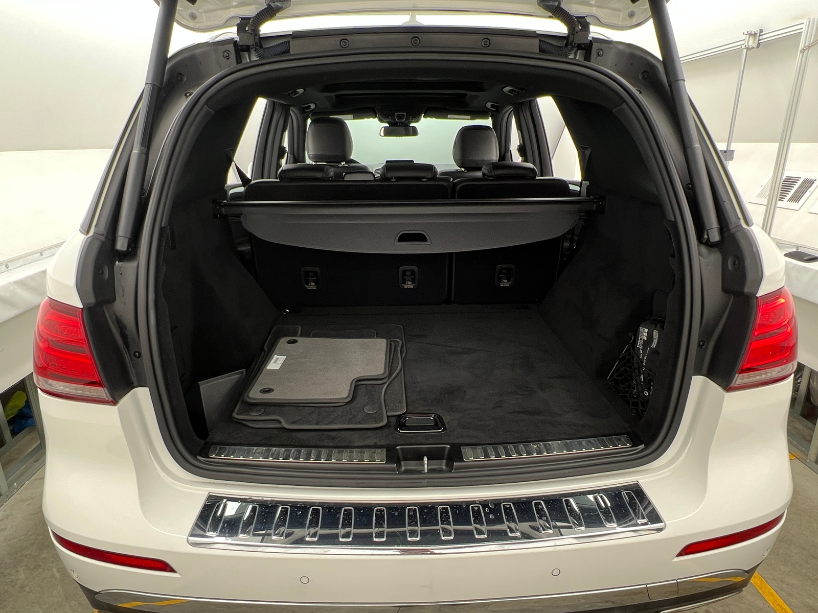 Thumbnail: 2016 Mercedes-Benz GLE - 6