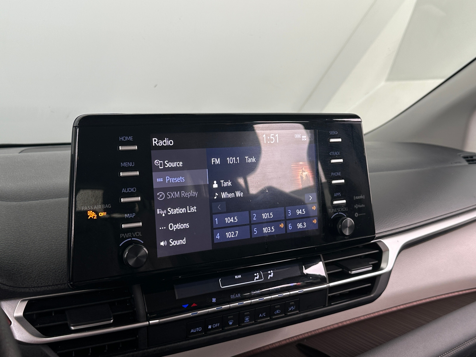 Thumbnail: 2024 Toyota Sienna - 4