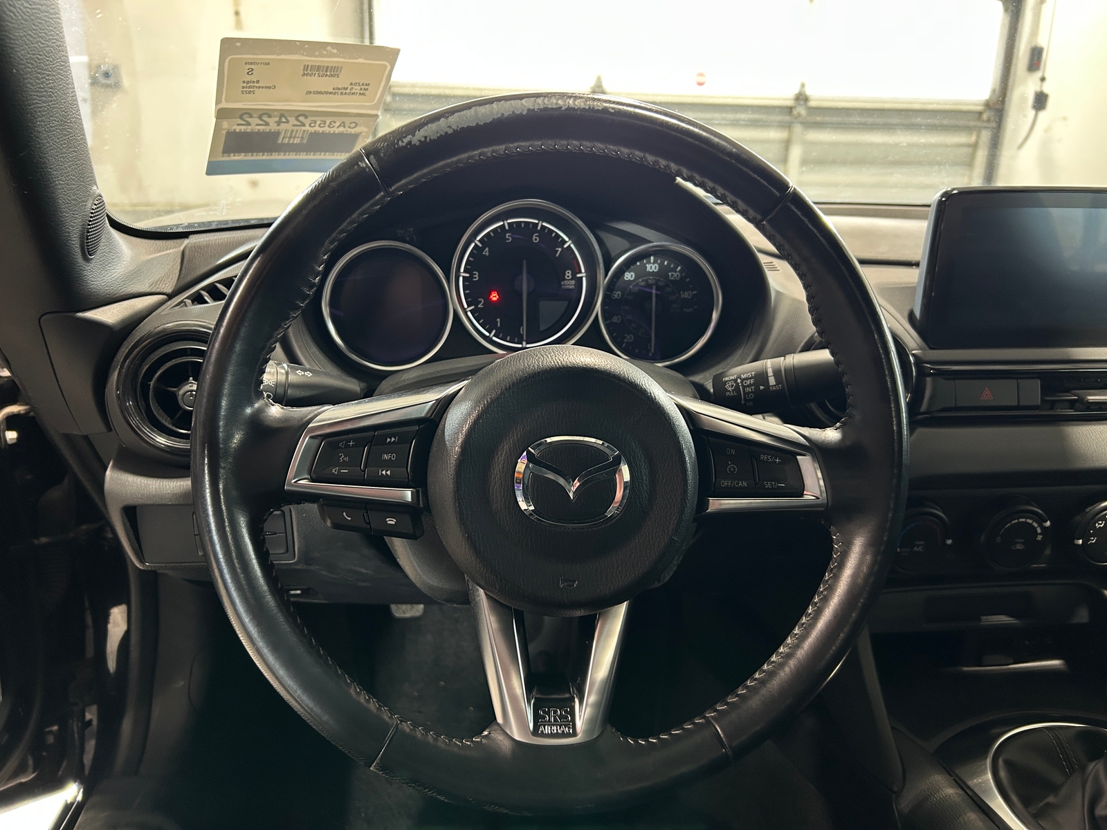 Thumbnail: 2022 Mazda MX-5 Miata - 5