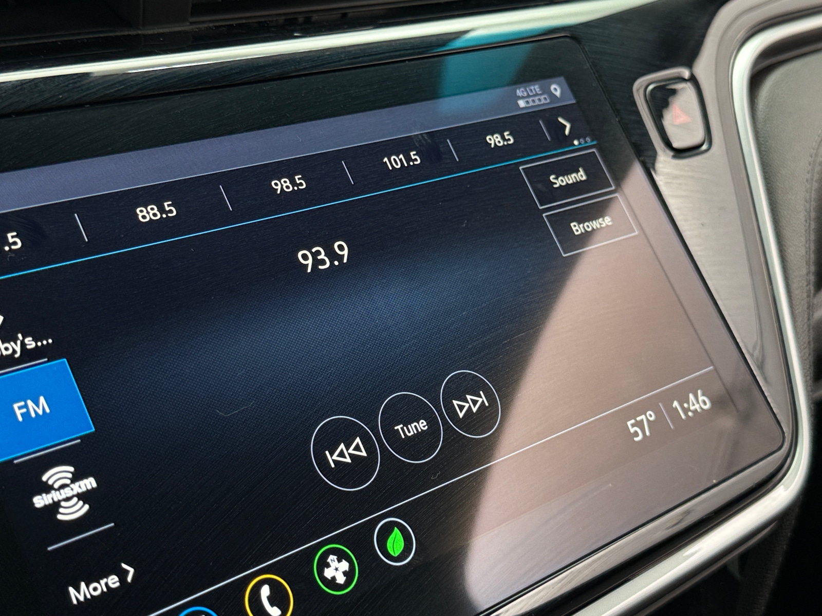 Thumbnail: 2022 Chevrolet Bolt EV - 3